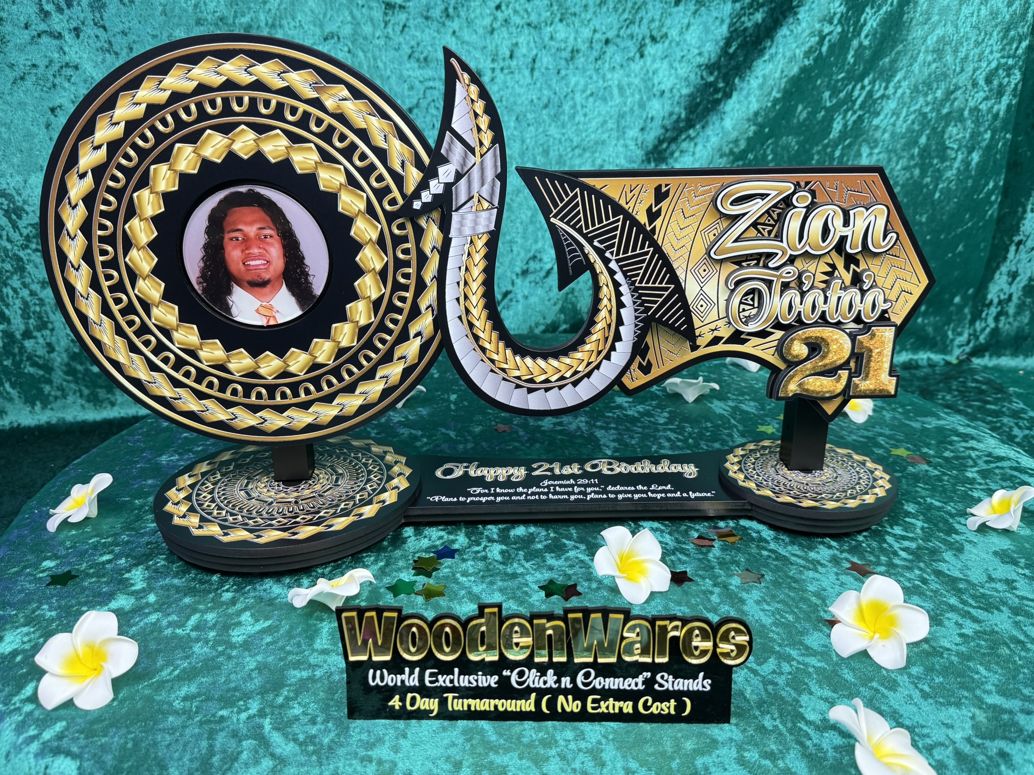 The Hook – from $500